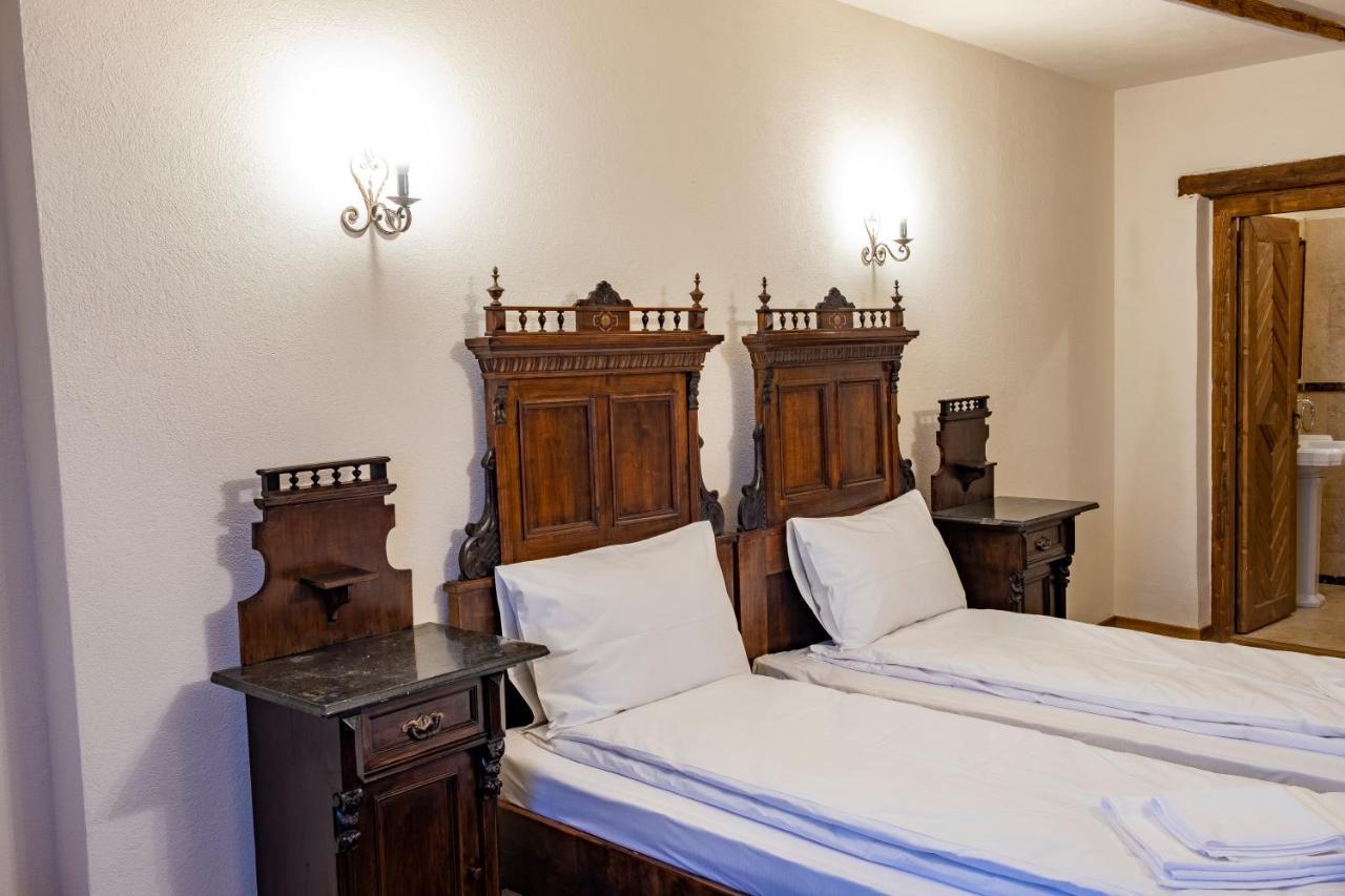 The Throne - M Museum Hotel Sighisoara Exterior photo